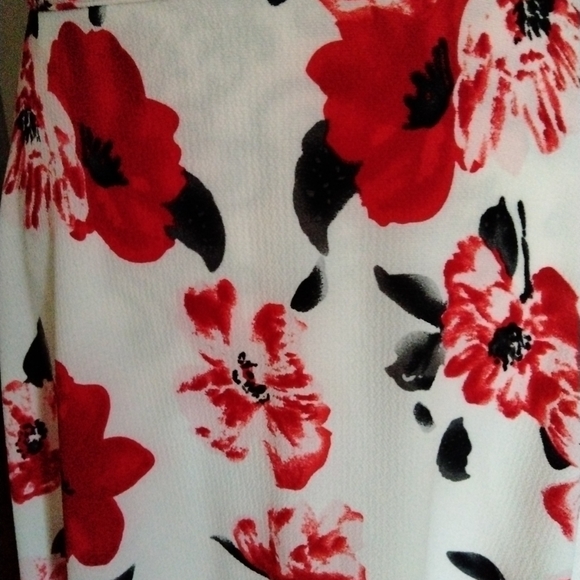 Vintage floral maxi skirt by Jenn - Picture 8 of 8